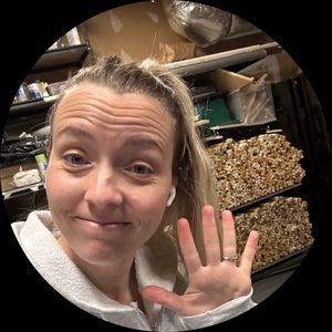 Meet your Posher, Mackenzie